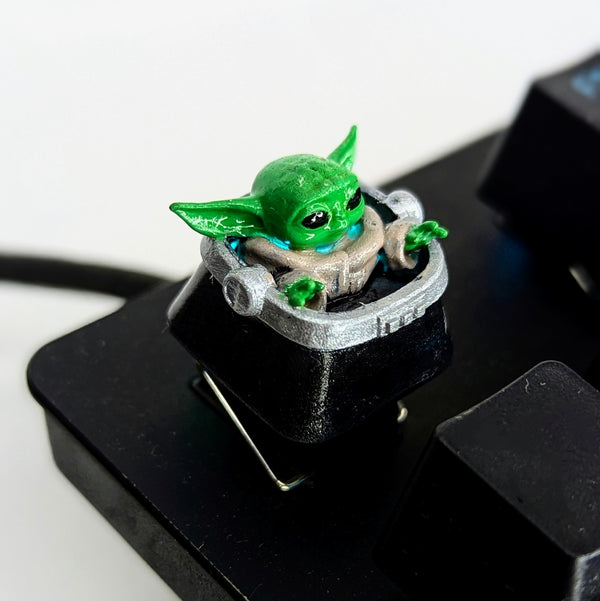 baby yoda-grogu-mandalorian-artisan-keycap