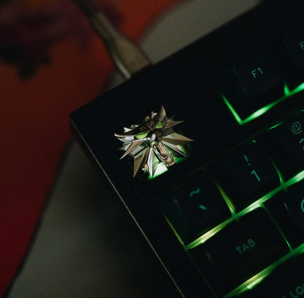 witcher-artisan-keycap